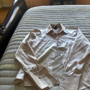 Silk feel. 100% polyester by Jordan